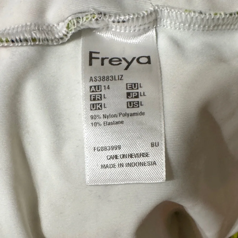 Freya Cactus Print Bikini Set - Picture 4 of 4